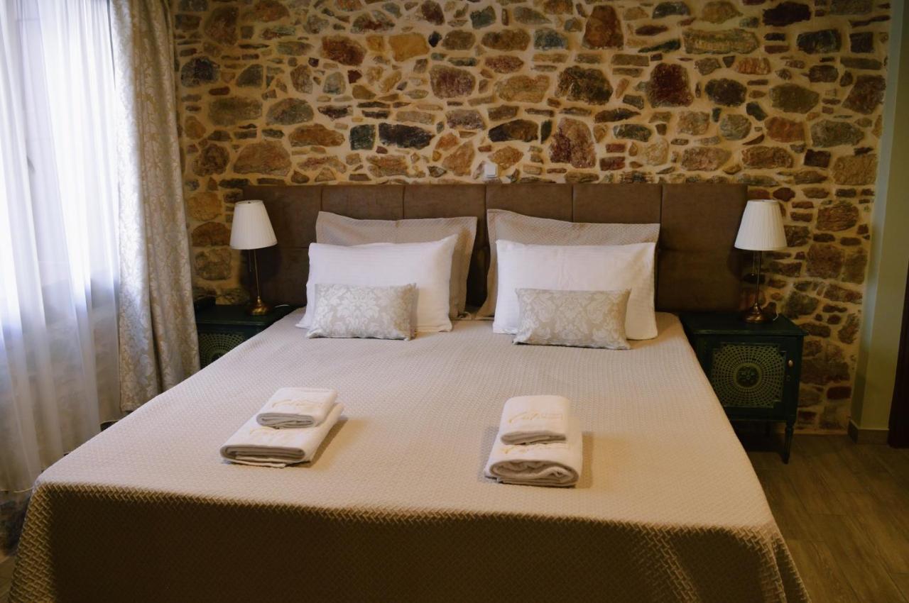 Castro Chios Aparthotel